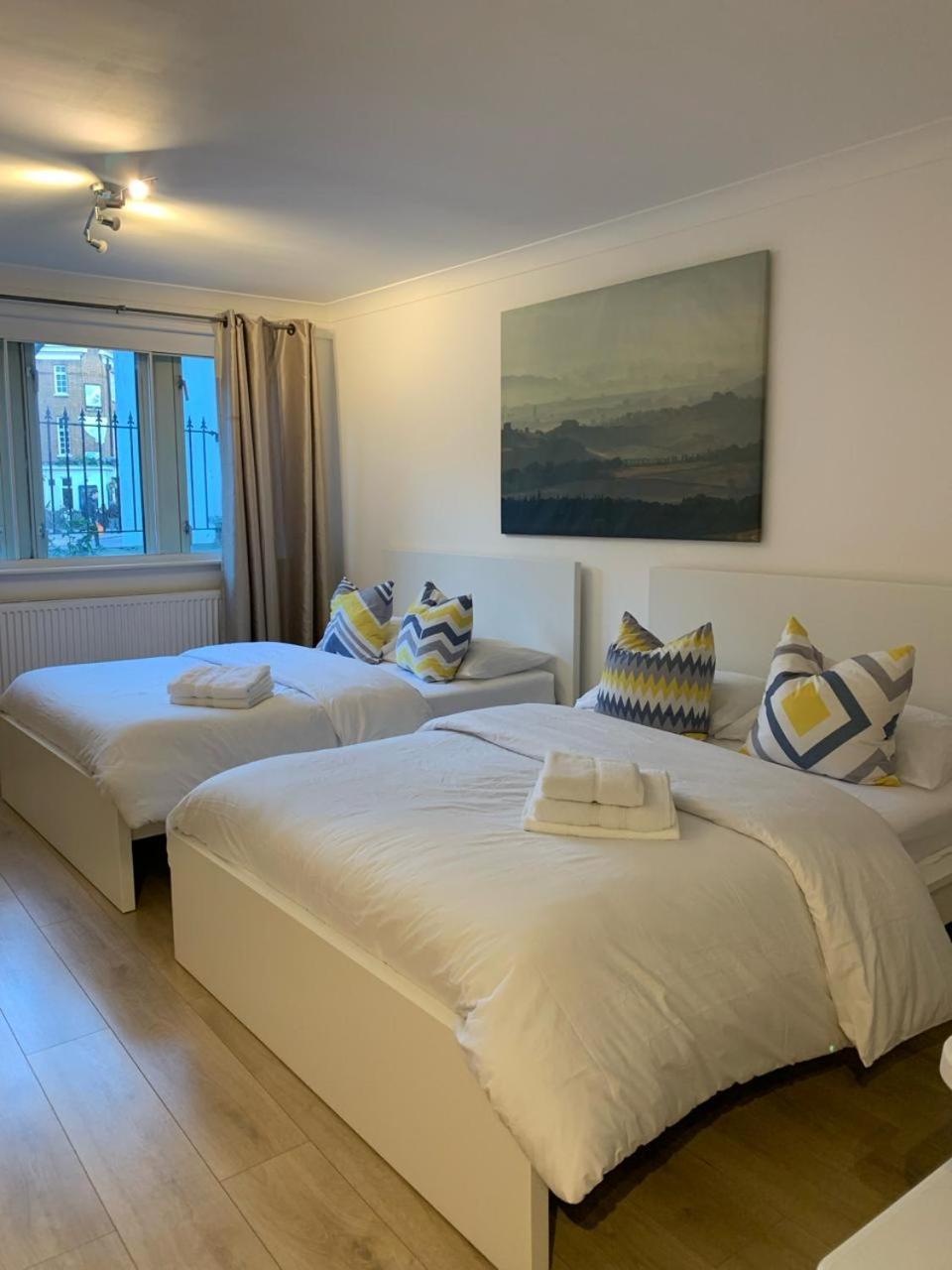 Cobbold Court Share Flat Apartamento Londres Exterior foto
