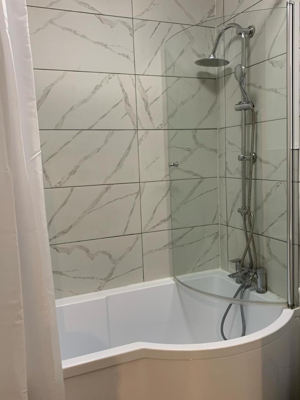 Cobbold Court Share Flat Apartamento Londres Exterior foto